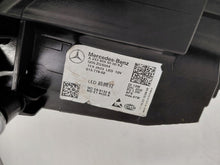 Laden Sie das Bild in den Galerie-Viewer, Frontscheinwerfer Mercedes-Benz Eqa Eqb A2439069000 Rechts Headlight SCH5515402052ay