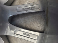 Laden Sie das Bild in den Galerie-Viewer, 1x Alufelge 17 Zoll 7.5" 5x112 47ET Glanz Silber 3C0071497 VW Passat Rim Wheel FEL3739395545vz