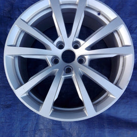1x Alufelge 18 Zoll 8.0