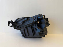 Laden Sie das Bild in den Galerie-Viewer, Frontscheinwerfer Skoda Karoq 57B941010 LED Rechts Scheinwerfer Headlight SCH7684620051jt