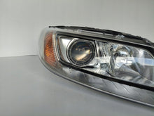 Load image into Gallery viewer, Frontscheinwerfer Volvo S80 V70 31420014 Xenon Rechts Scheinwerfer Headlight SCH8716306704lr