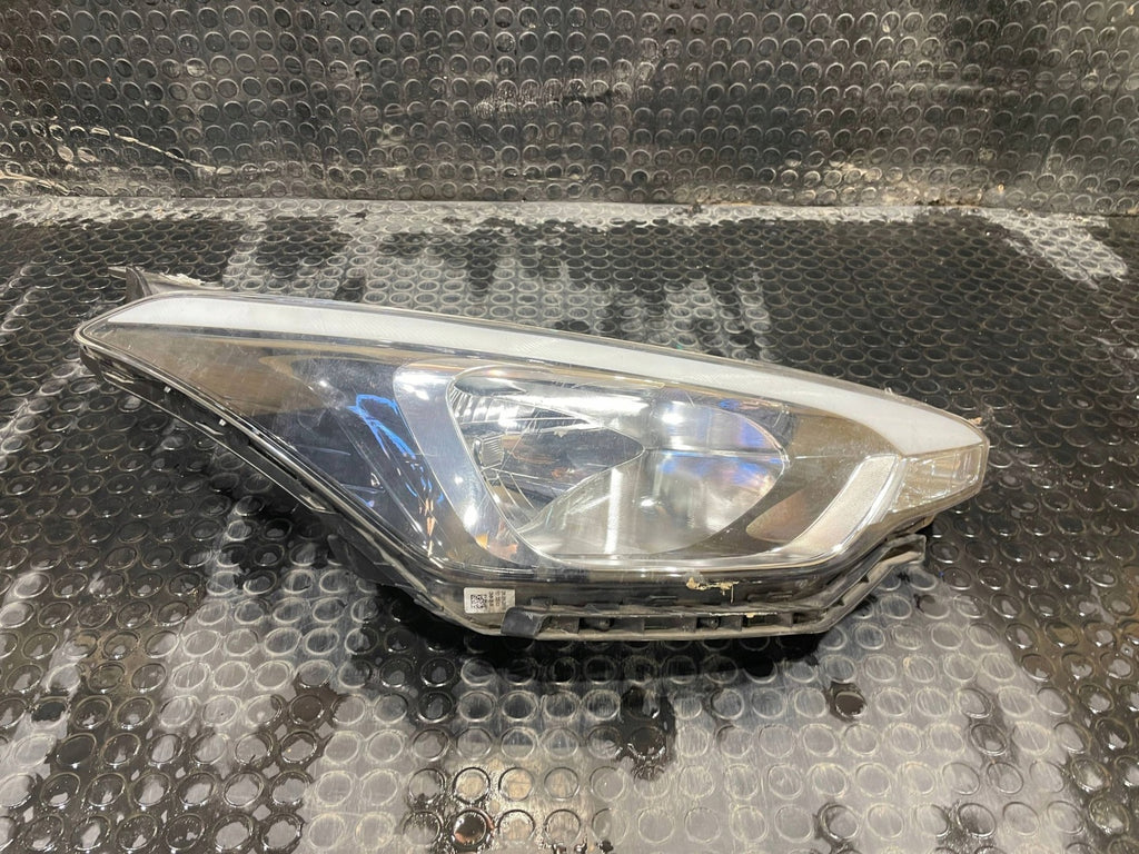 Frontscheinwerfer Hyundai I20 92102-C8 Rechts Scheinwerfer Headlight SCH3541287823lg