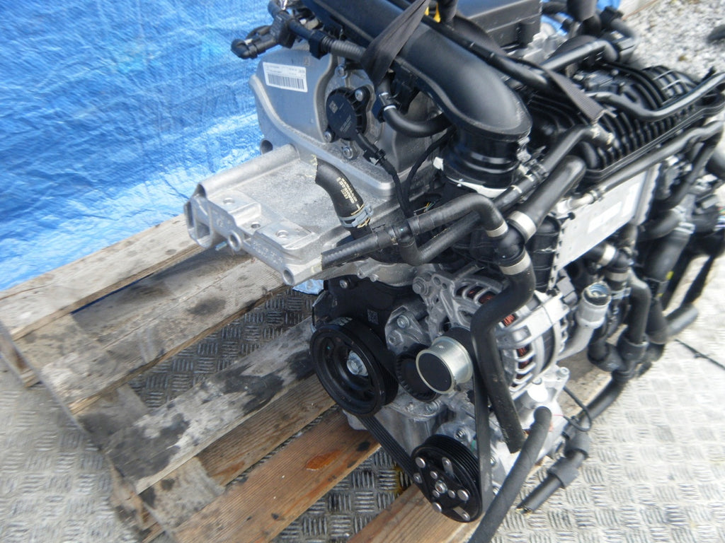Motor Skoda VW Fabia IV Golf Polo DUS 1.0 TSI 12TKm Benzin Engine Unkomplett