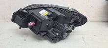 Laden Sie das Bild in den Galerie-Viewer, Frontscheinwerfer Mercedes-Benz W246 130702376707 Rechts Scheinwerfer Headlight SCH8094190461eu