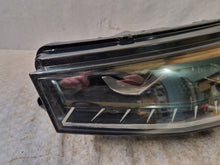 Laden Sie das Bild in den Galerie-Viewer, Frontscheinwerfer Skoda Fabia IV 6VB941015A FALSE Scheinwerfer Headlight SCH7977915238xx