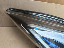 Laden Sie das Bild in den Galerie-Viewer, Frontscheinwerfer Renault Zoe 260102384R Rechts Scheinwerfer Headlight SCH7653818000ty
