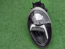Load image into Gallery viewer, Frontscheinwerfer Porsche Carrera 99163129402 Rechts Scheinwerfer Headlight SCH8855841702ob