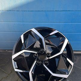 1x Alufelge 19 Zoll 7.5