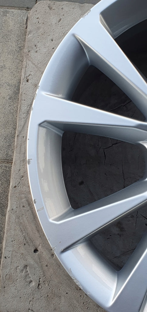 1x Alufelge 17 Zoll 8.0" 5x112 46ET Glanz 8Y0601025CC Audi A3 Rim Wheel FEL9286763277fo