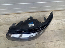 Load image into Gallery viewer, Frontscheinwerfer Peugeot 5008 9836230180 9836230280 Full LED Links Headlight SCH8659988213pr