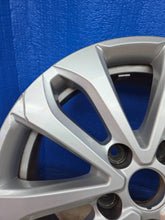 Load image into Gallery viewer, 1x Alufelge 16 Zoll 6.5" 5x114.3 403005287R Renault Megane 1 Rim Wheel FEL5013697137ds