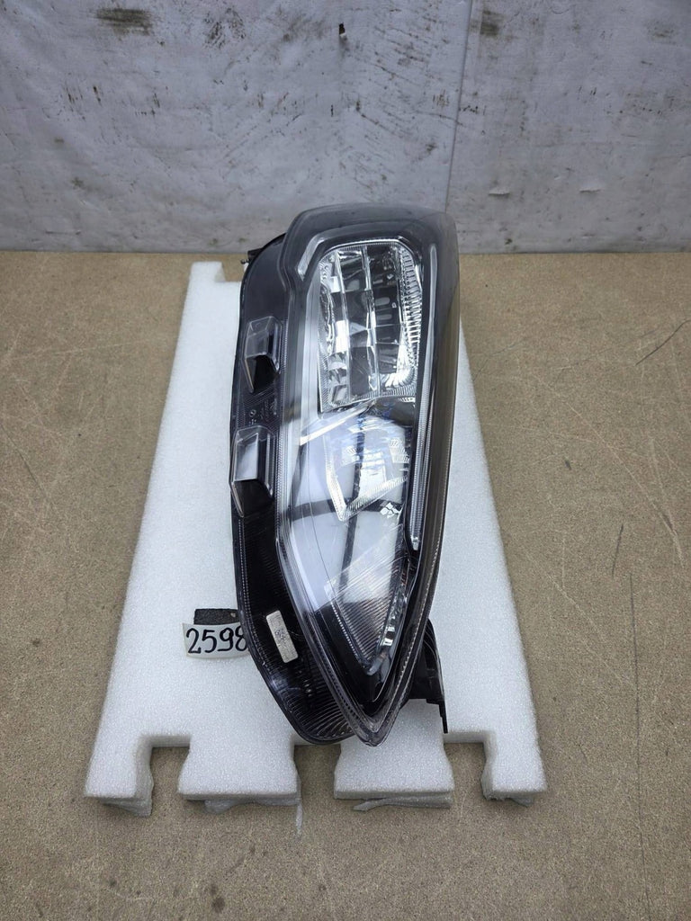Frontscheinwerfer Ford Focus MX7B13E014CD Rechts Scheinwerfer Headlight SCH4656774223ni