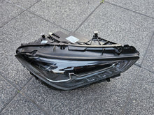 Load image into Gallery viewer, Frontscheinwerfer Mercedes-Benz Cla A1189061401 LED Rechts Headlight