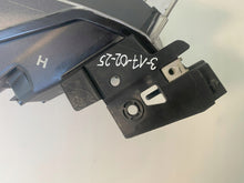 Load image into Gallery viewer, Frontscheinwerfer Mazda Cx3 Cx-3 D10E51040 Links Scheinwerfer Headlight SCH3965004614yt