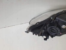 Laden Sie das Bild in den Galerie-Viewer, Frontscheinwerfer Mitsubishi Space Star 8301D445 Links Scheinwerfer Headlight