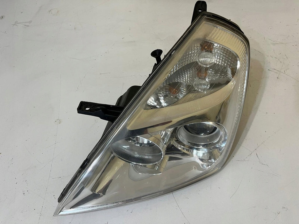 Frontscheinwerfer Kia Carnival I 92101-4D0XX Ein Stück (Rechts oder Links)