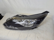 Load image into Gallery viewer, Frontscheinwerfer Ford Focus BM51-13W030-RA Links Scheinwerfer Headlight