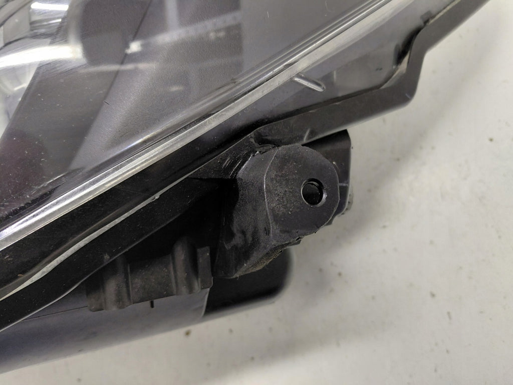Frontscheinwerfer Toyota Yaris Links Scheinwerfer Headlight SCH3752259304nl