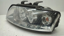 Laden Sie das Bild in den Galerie-Viewer, Frontscheinwerfer Audi A4 B6 AUST105253 Xenon Links Scheinwerfer Headlight