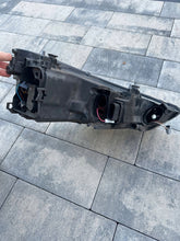 Laden Sie das Bild in den Galerie-Viewer, Frontscheinwerfer Audi A1 8X0941003 Links Scheinwerfer Headlight SCH9642936182gd