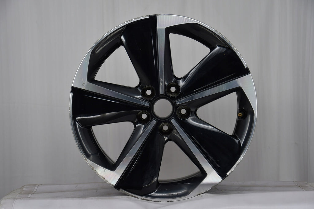 1x Alufelge 17 Zoll 7.5" 5x108 44ET Glanz Silber 9847065380 Opel Astra L Iii