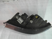 Laden Sie das Bild in den Galerie-Viewer, Frontscheinwerfer VW T5 7E5941015B Xenon Links Scheinwerfer Headlight