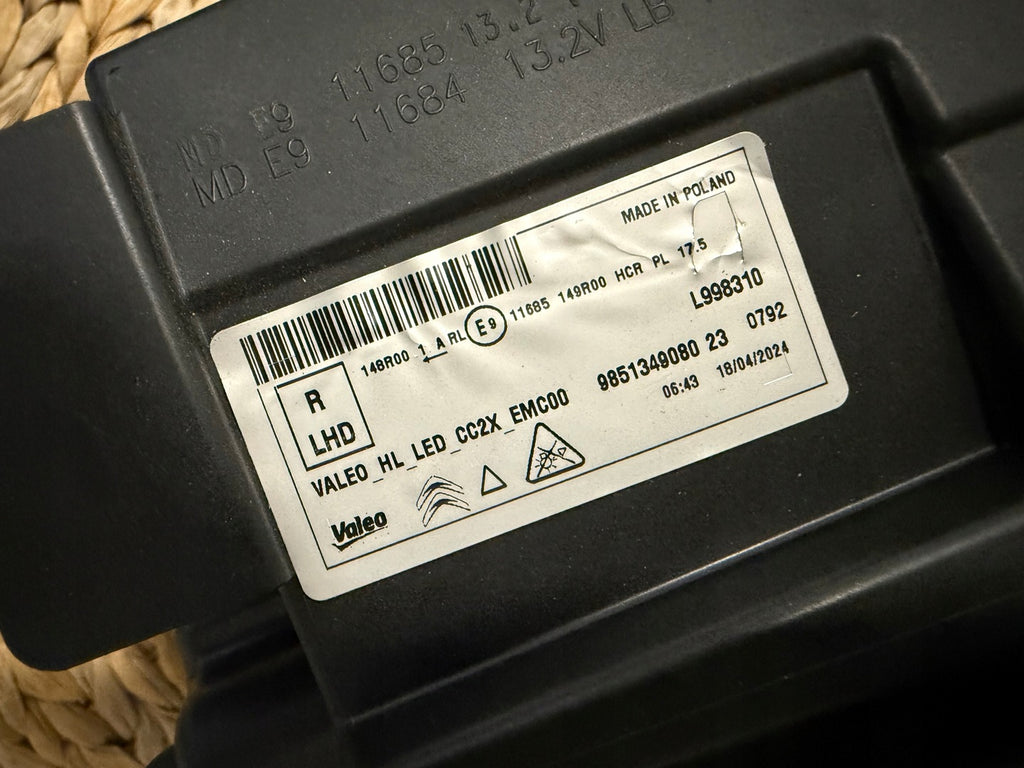 Frontscheinwerfer Citroën C3 985134918025 LED Ein Stück (Rechts oder Links)