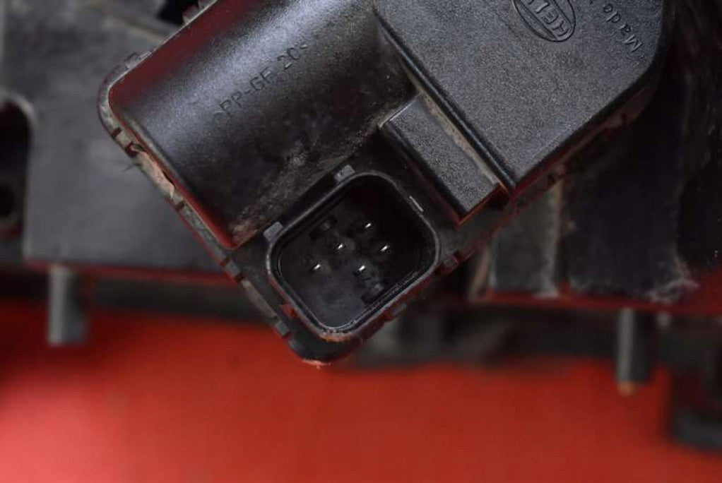 Frontscheinwerfer Mercedes-Benz W163 223156-00 Xenon Rechts Headlight