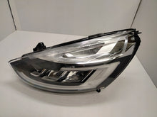 Laden Sie das Bild in den Galerie-Viewer, Frontscheinwerfer Renault Clio IV 260605046R Full LED Links Headlight SCH8831992181uu