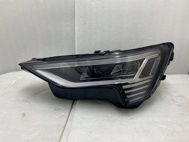 Frontscheinwerfer Audi E Tron 4KE941035 Links Scheinwerfer Headlight SCH8944644353sv