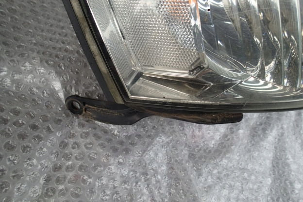 Frontscheinwerfer Mazda Tribute Rechts Scheinwerfer Headlight