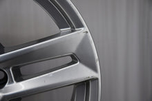 Laden Sie das Bild in den Galerie-Viewer, 4x Alufelge 17 Zoll 7.0" 5x112 42ET Glanz Silber 8W0601025P Audi Rim Wheel FEL2306934706ny