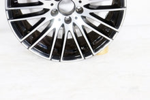 Laden Sie das Bild in den Galerie-Viewer, 1x Alufelge 18 Zoll 7.5" 5x112 40ET Glanz Schwarz A2064014900 Mercedes-Benz Amg FEL1307444969sf