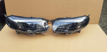 Laden Sie das Bild in den Galerie-Viewer, Frontscheinwerfer Opel Zafira A Vivaro 9832837680 Xenon Links Headlight