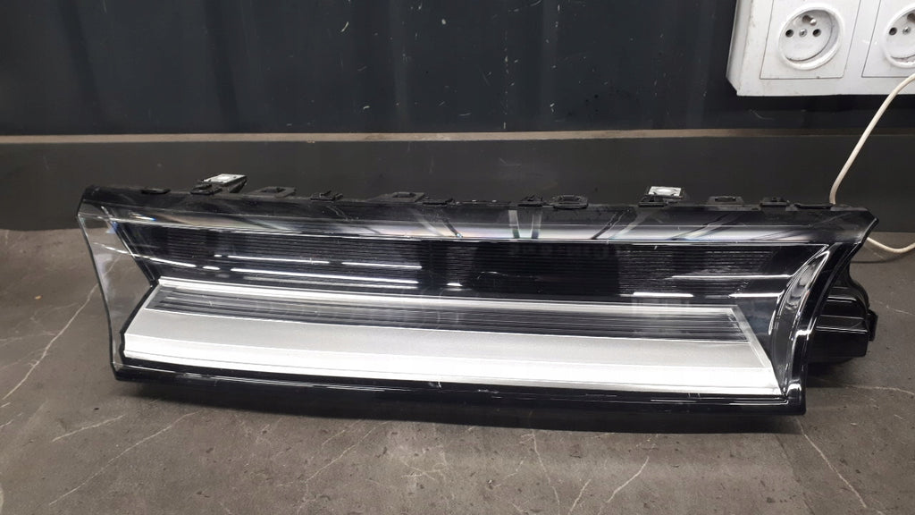 Frontscheinwerfer VW Transporter 12030201230R Rechts Scheinwerfer Headlight SCH9246235511nb