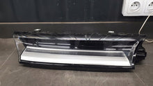 Laden Sie das Bild in den Galerie-Viewer, Frontscheinwerfer VW Transporter 12030201230R Rechts Scheinwerfer Headlight SCH9246235511nb