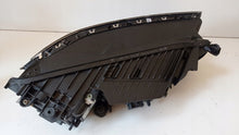 Laden Sie das Bild in den Galerie-Viewer, Frontscheinwerfer Skoda III Touareg Cr7 761941081 LED Links Headlight SCH9110138268rx