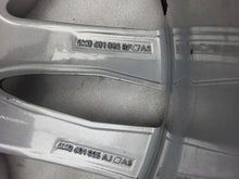 Load image into Gallery viewer, 1x Alufelge 21 Zoll 9.5" 5x112 31ET Glanz Silber 4M0601025S Audi Mg Rim Wheel FEL3997975938ds