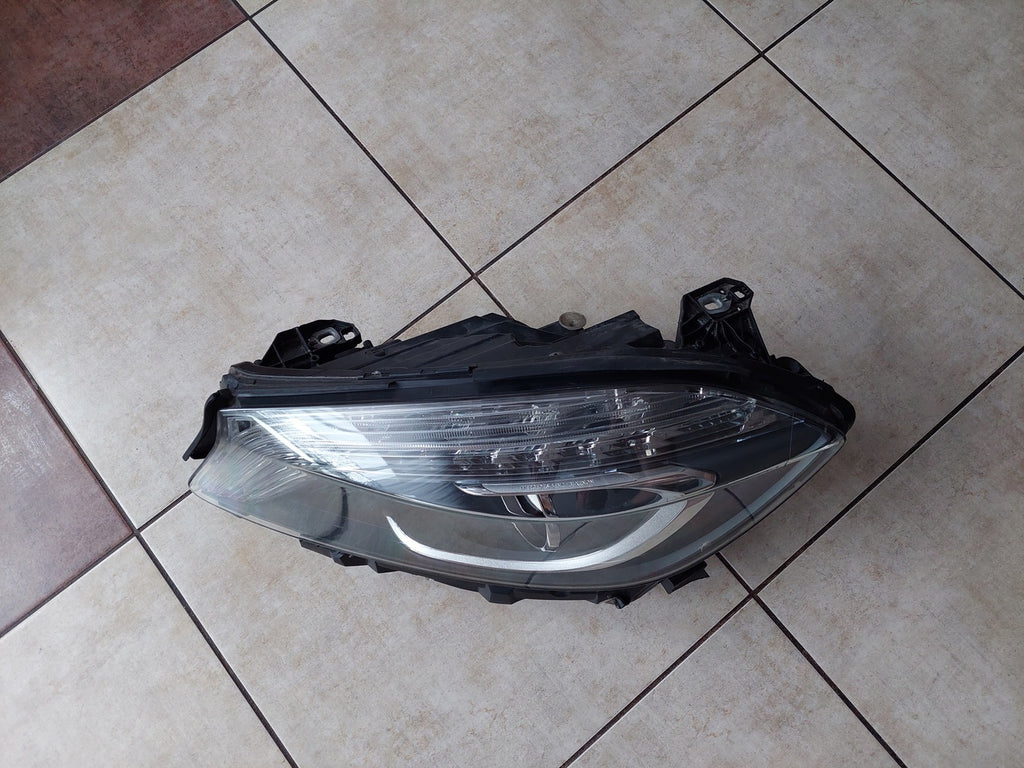 Frontscheinwerfer Mercedes-Benz W176 A1768202761-1 Links Scheinwerfer Headlight SCH2146655826ir