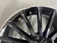 Laden Sie das Bild in den Galerie-Viewer, 1x Alufelge 17 Zoll 7.0&quot; 5x100 46ET 5JA601025AJ Skoda Fabia Iii Rim Wheel