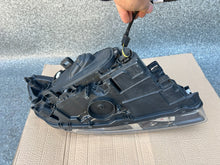 Laden Sie das Bild in den Galerie-Viewer, Frontscheinwerfer Volvo S60 II V60 I 31420269 Links Scheinwerfer Headlight SCH6159013388gv