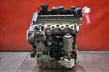 Laden Sie das Bild in den Galerie-Viewer, Motor VW Passat CBA 2.0 TDI 2008 Diesel Engine Unkomplett
