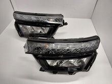Laden Sie das Bild in den Galerie-Viewer, Frontscheinwerfer Skoda Kamiq 658941016 658941015 LED Ein Satz Headlight SCH7766322538ns