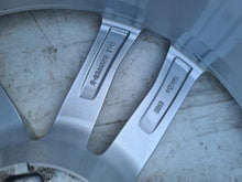 Load image into Gallery viewer, 1x Alufelge 20 Zoll 8.5" 5x112 43ET Glanz Schwarz 469601025M Audi Rim Wheel FEL1931155222bh