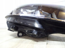 Load image into Gallery viewer, Frontscheinwerfer VW V 7L1941006B Halogen Rechts Scheinwerfer Headlight