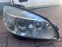 Laden Sie das Bild in den Galerie-Viewer, Frontscheinwerfer Mercedes-Benz W204 A2048203061 Links Scheinwerfer Headlight SCH6437333745sj