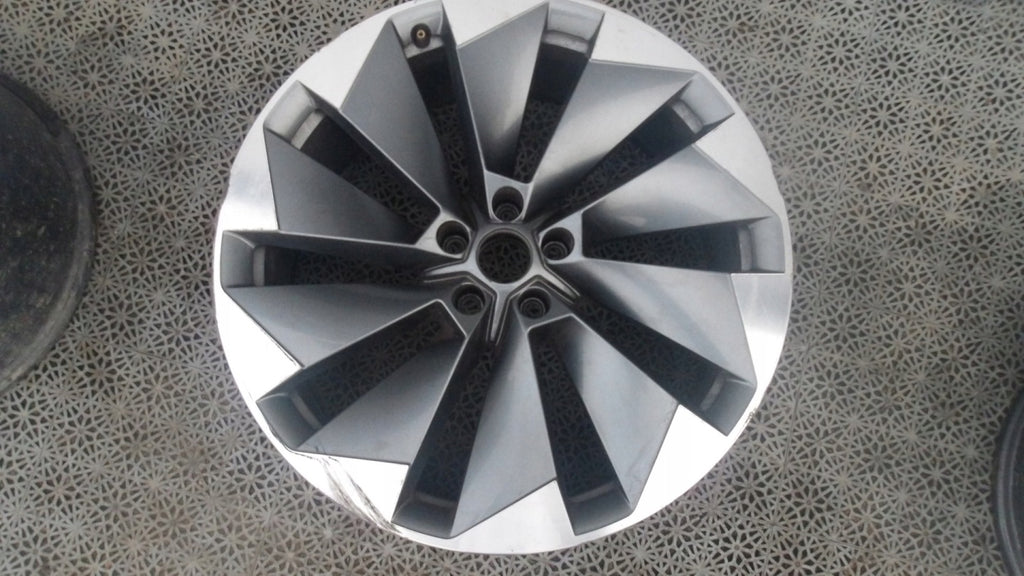 1x Alufelge 21 Zoll 8.5" 5x112 40ET 5LA601025L Skoda Enyaq Rim Wheel FEL5928364735mi
