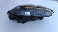 Laden Sie das Bild in den Galerie-Viewer, Frontscheinwerfer Hyundai Tucson 92102D7700 Rechts Scheinwerfer Headlight SCH3145126678qd
