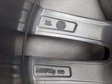 Load image into Gallery viewer, 1x Alufelge 17 Zoll 7.0" 5x112 40ET Glanz Grau 3G0601025N VW Passat B8 Rim Wheel FEL6869930950is