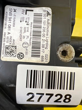 Laden Sie das Bild in den Galerie-Viewer, Frontscheinwerfer VW Tiguan 5NB941081A LED Links Scheinwerfer Headlight SCH4237056152qg